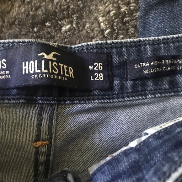 Hollister Ultra High-Rise Jeans - Picture 2 of 4